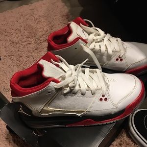New Jordan flights worn once size 5.5 b 8 women